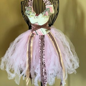 Ballerina bow hangers